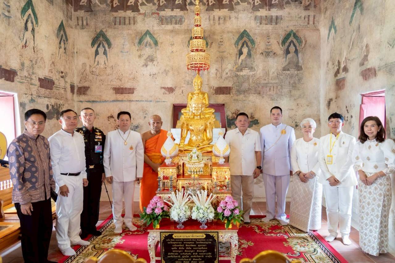 ดร.นุ้ย เกศริน นำทีมคนบันเทิง ร่วมงาน มหาพิธียกฉัตรพระประธาน, บวงสรวงพระแม่ธรณี, เบิกเนตรพระพิฆเนศร์ เปิดขุมทรัพย์แห่งความสำเร็จ