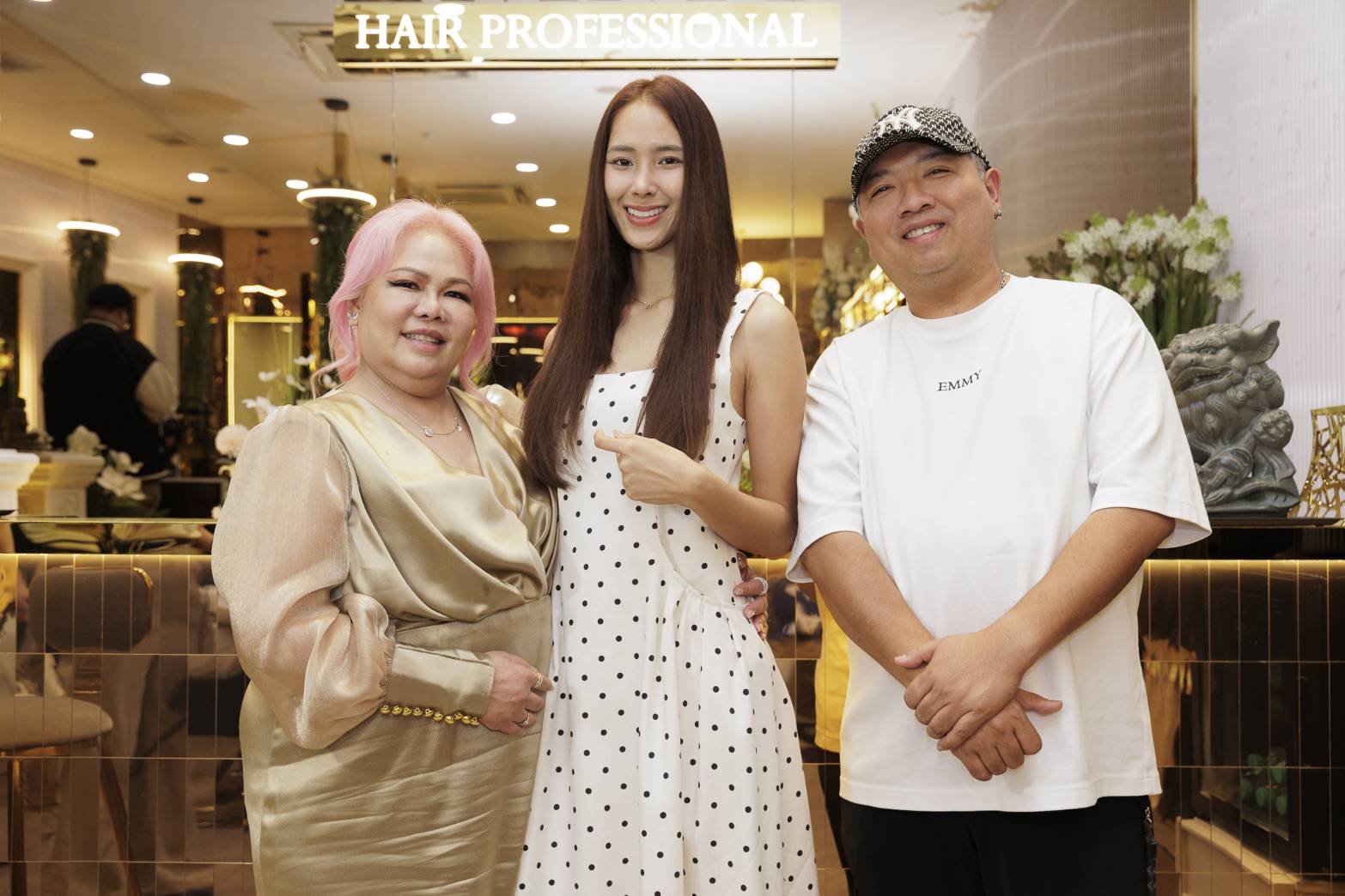 ONE FINE DAY กับ ใบหม่อน- กิตติยา ที่ร้าน EMMY HAIR PROFESSIONAL เดอะพาซิโอพาร์ค กาญจนาภิเษก