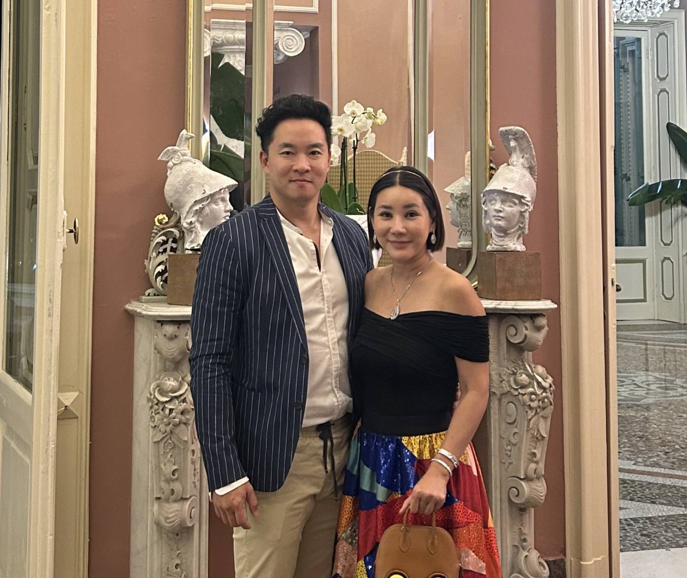 น่ารักทั้งบ้าน!! ดร.เบน เทรนด์สุด พาครอบครัวแต่งฮาโลวีน 5 ปีติด!!!