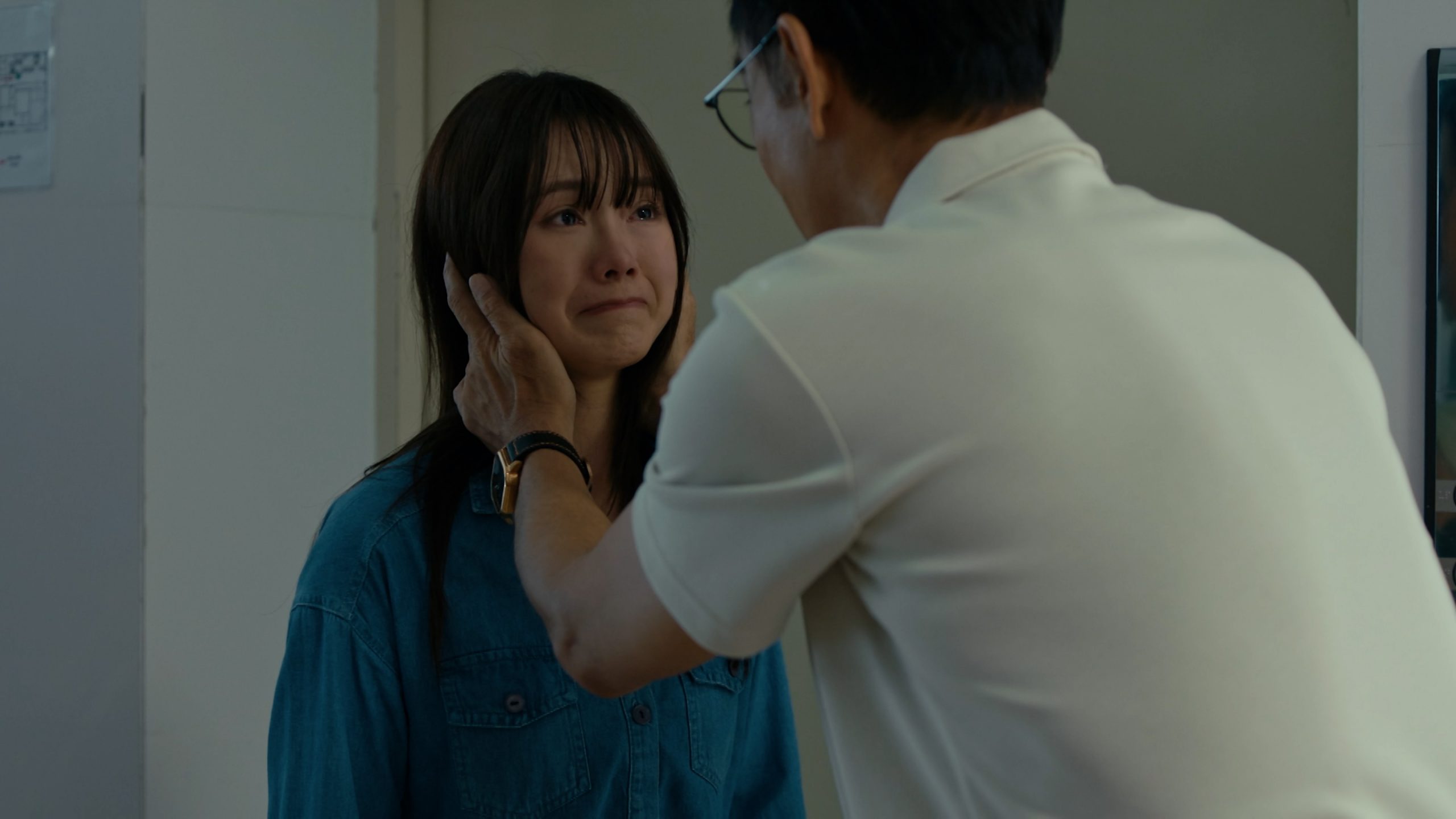 เมื่อเจ้ากรรมนายเวรจากอดีตชาติ ตามจองเวรจองกรรมไม่จบไม่สิ้น จะเกิดอะไรขึ้นกับวินและบุญนิสา มาร่วมลุ้นไปด้วยกัน!! กับ “RUNAWAY หนีไปก็ตายเปล่า” EP.3