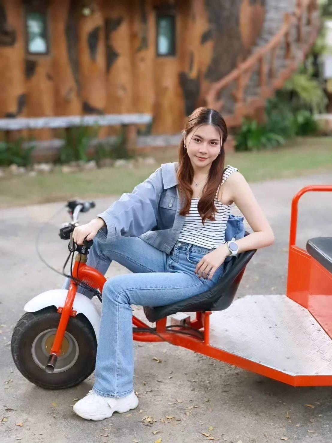 เปิดตัว “พัทพัท – ทิพกฤตา มหัจฉริยานุศาสน์” นักแสดงดาวรุ่งผู้รับบท ‘พิม’ ในซีรีส์วายแนวตั้ง “เงารักใต้แสงเทียน”