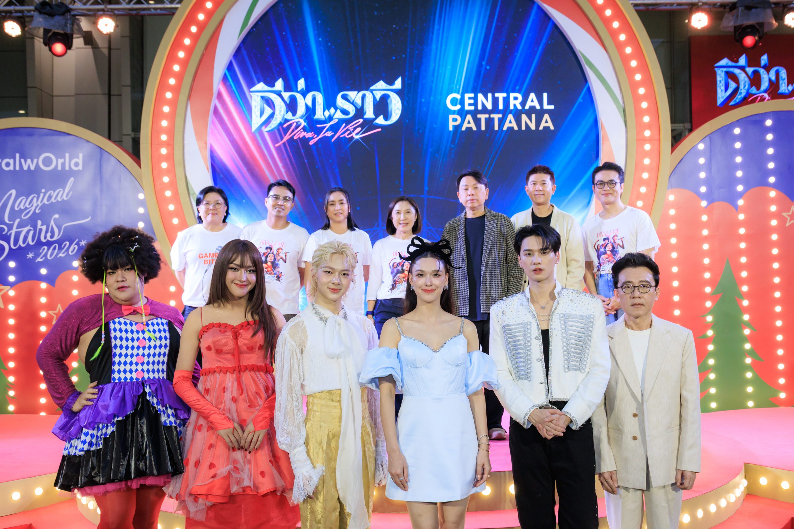 “GDH” จัดงานขอบคุณคนดูภาพยนตร์ “ดีว่า..ราวี”ถูกใจคอหนังยกขึ้นแท่นบันเทิงที่สุดแห่งปี!!